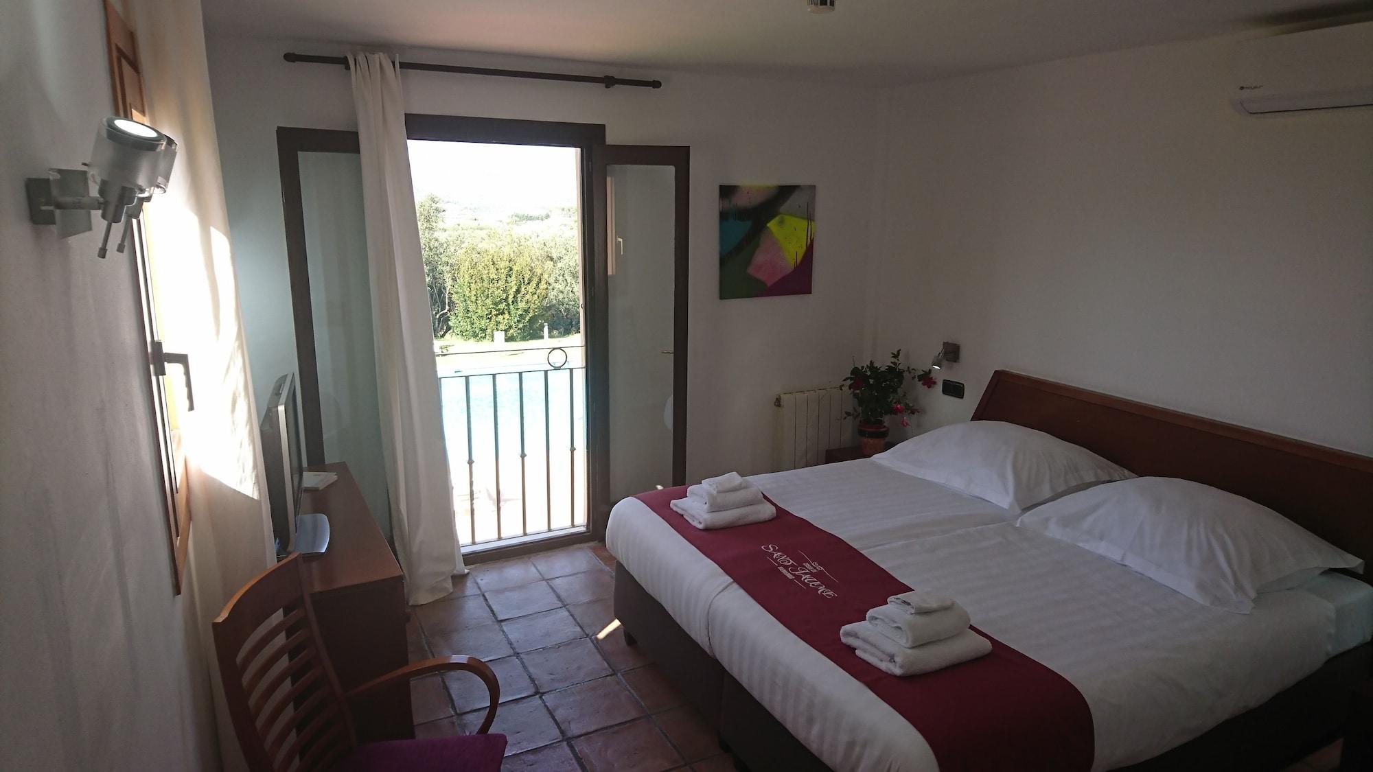 בניסה Fincahotel Cases De Sant Jaume מראה חיצוני תמונה
