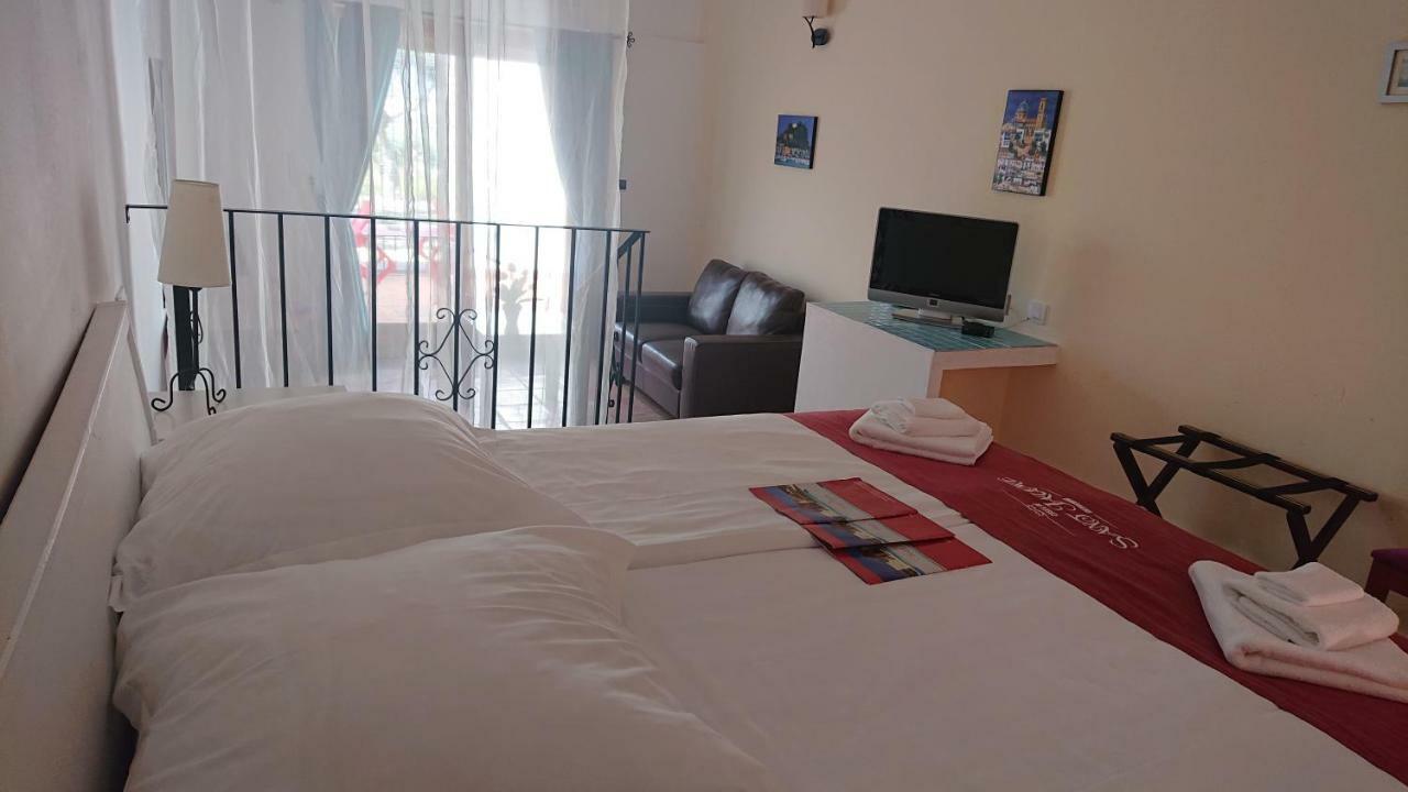 בניסה Fincahotel Cases De Sant Jaume מראה חיצוני תמונה