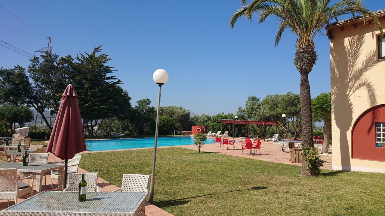 בניסה Fincahotel Cases De Sant Jaume מראה חיצוני תמונה